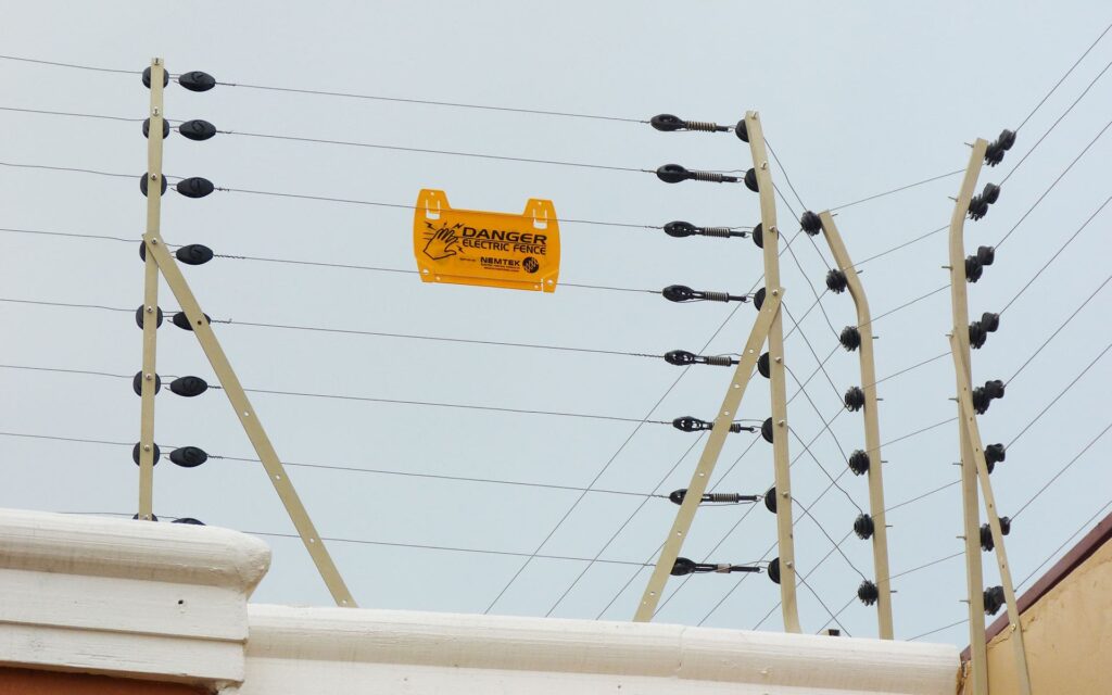 Electric Fence 1024x640 1
